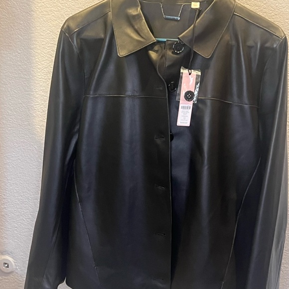 Chico's Black Leather Jacket size 12 - Picture 7 of 16